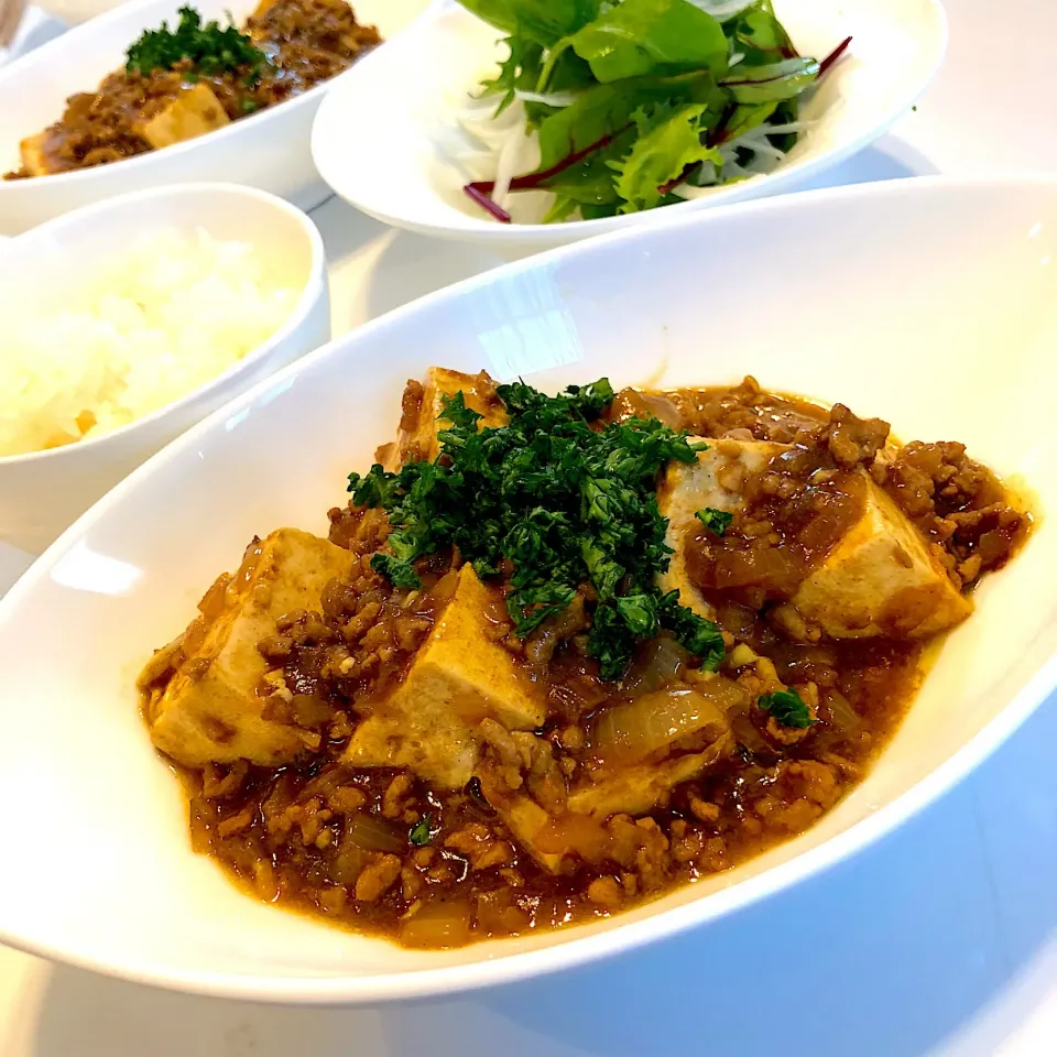 真希ちゃんの  豆腐のカレーマーボー👳👲 #麻婆豆腐 #カレー味 😋🎶|まるまさん