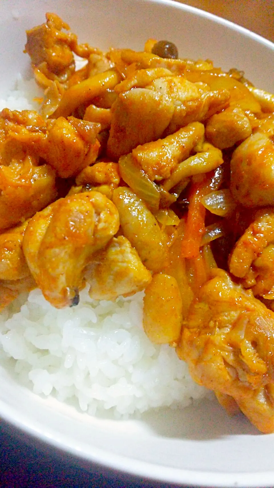 鶏肉のケチャカレー丼😁|naokiさん