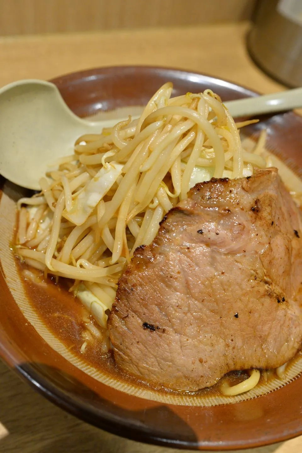 ラーメン東横の味噌野菜チャーシュー麺(*´ω｀*)|深夜特急fさん