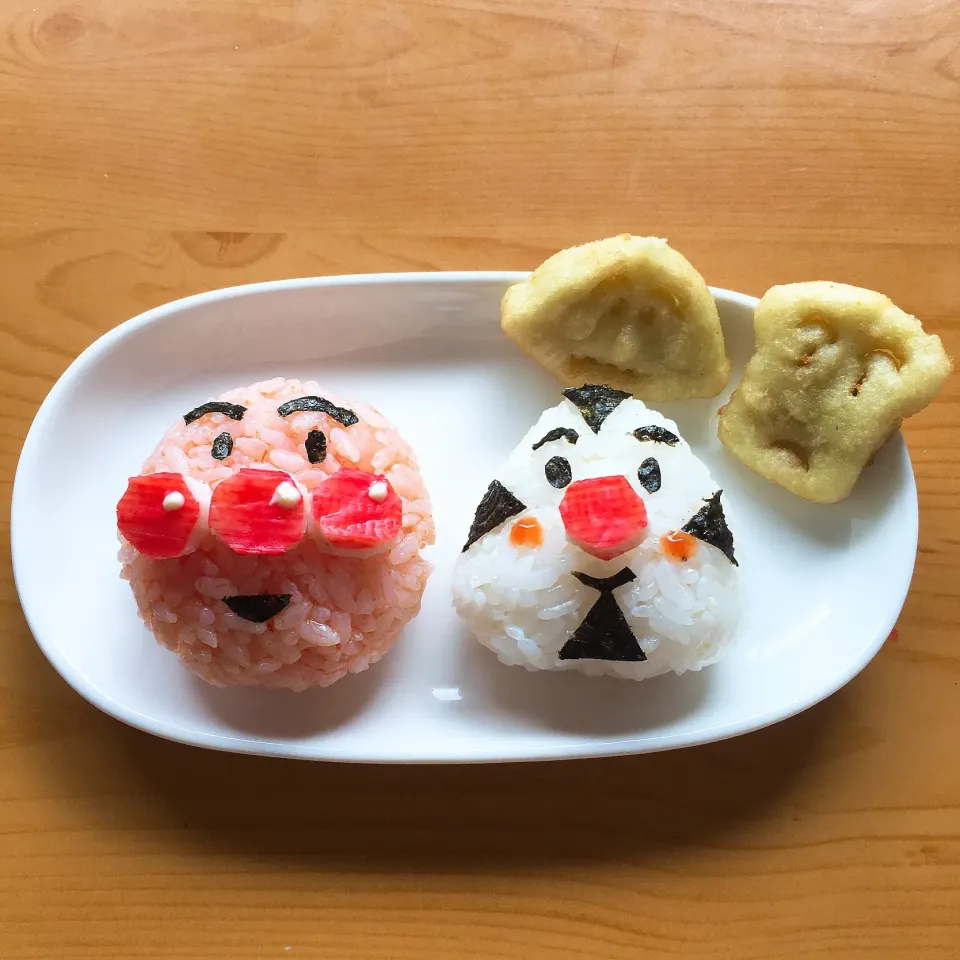 アンパンマン・おむすびマン のおにぎり🍙|ニコニコハッピーフードさん