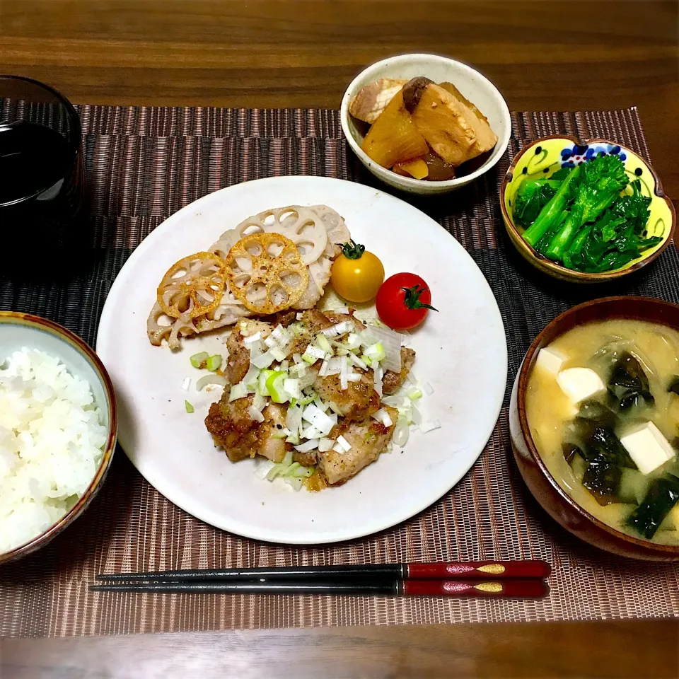 豚バラブロックのネギ塩トントロ
サクサクもちもち蓮根
菜の花のお浸し
ぶり大根|たまさん