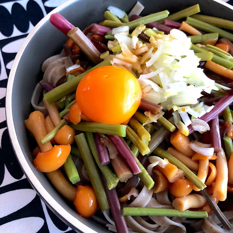 山菜お蕎麦パスタ🍝 お蕎麦パスタを山菜で。美味しい♪|Yuka Tさん