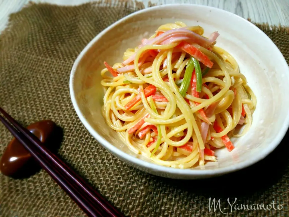 チョッパーちゃんの人参のスパゲティー和サラダ🍴|真希さん