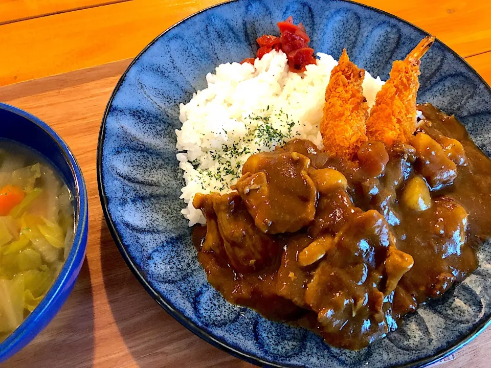 Snapdishの料理写真:カレーライス
野菜のコンソメスープ|sizukoteさん