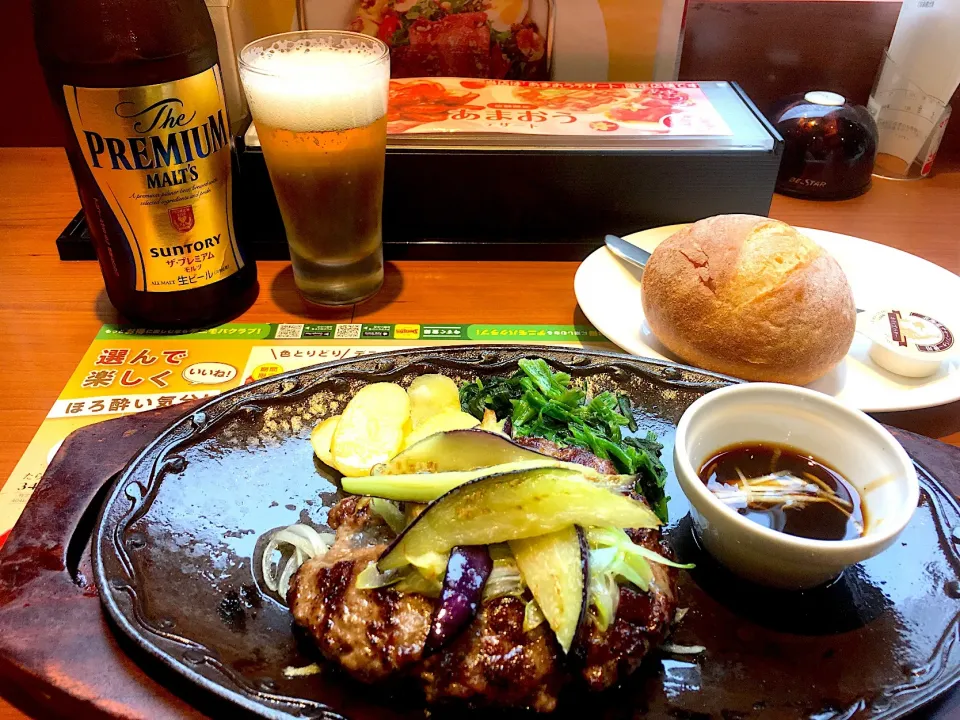 母親のST送り出し後デニーズハンバーグ生姜醤油ソースで🍺|Tarou  Masayukiさん