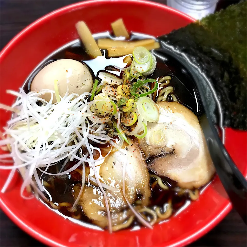 富山ブラック醤油ラーメン|米さん