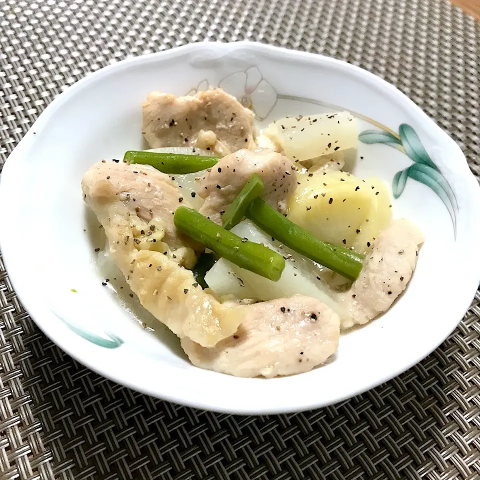 鶏肉と大根の帆立だし煮|あやさん