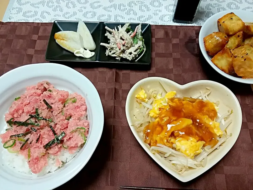 ネギトロ丼
もやしの卵あんかけゴボウサラダ
大学芋|かなりんさん