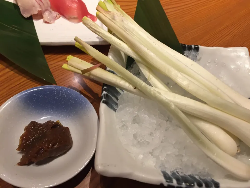 Snapdishの料理写真:島らっきょう
 #海鮮水産ビエラ塚口店|Kojiさん