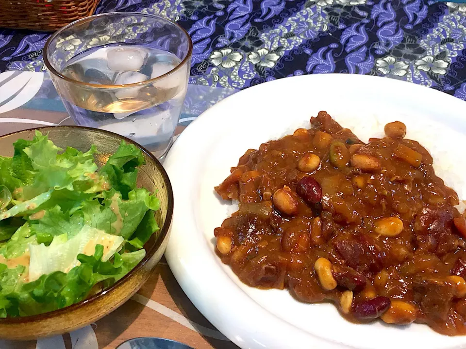 サバと豆のカレーライス、グリーンカール|かよちゃんさん