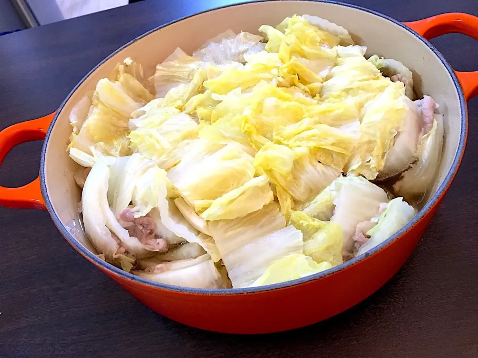 Snapdishの料理写真:白菜と豚肉のミルフィーユ鍋|NAKATAさん