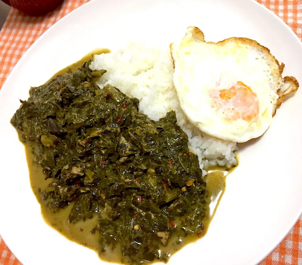 🇹🇭タイカレー(葉っぱ🌿) カンキーレック🌿カイダウ🍳  แกงขี้เหล็กราดข้าวไข่ดาว มื้อเช้าของเรา|Kodomo Cookingさん