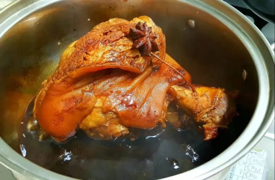 braised ham hock|steven z.y.さん