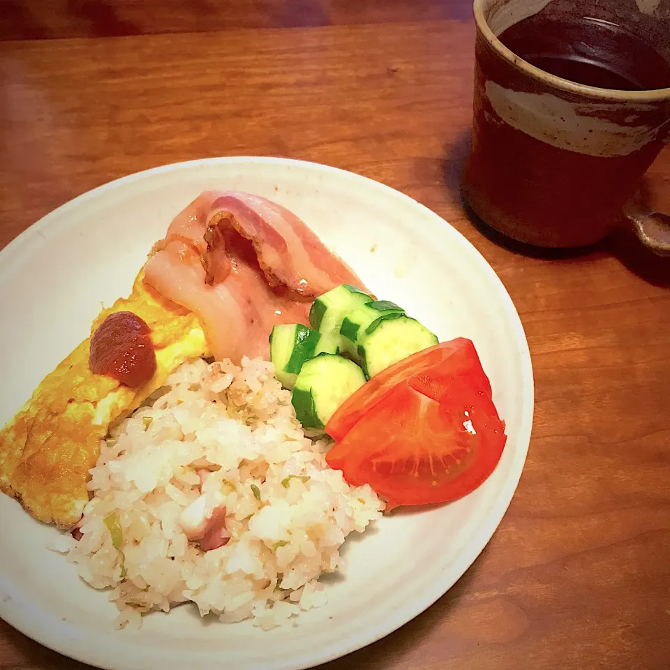 タコのチャーハンの朝ごはん|クッキじぃ。さん