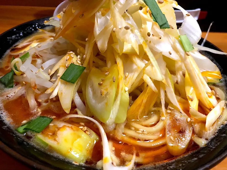 Snapdishの料理写真:辛ネギ味噌ラーメン|tecklさん