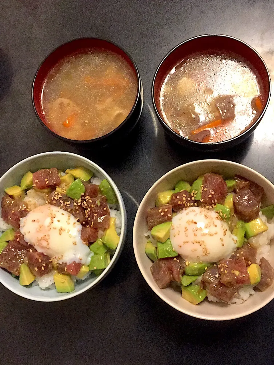 マグロアボカド丼 & けんちん汁|ぺろたんさん