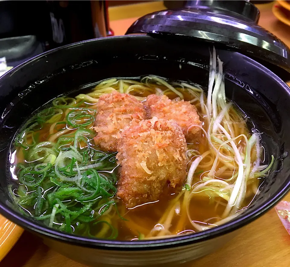 晩ごはんの1品⭐️⭐️🔆
コク旨まぐろ醤油ラーメン🍜|ぽんたさん