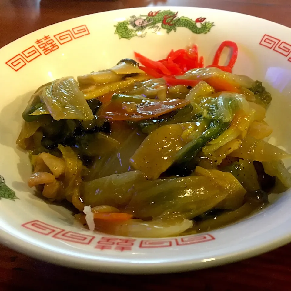 Snapdishの料理写真:本日の賄い  晩ごはん🌙💫 やったね  中華丼⭐️⭐️⭐️ 中華3連チャンʕ·͡ˑ·ཻʔ|ぽんたさん