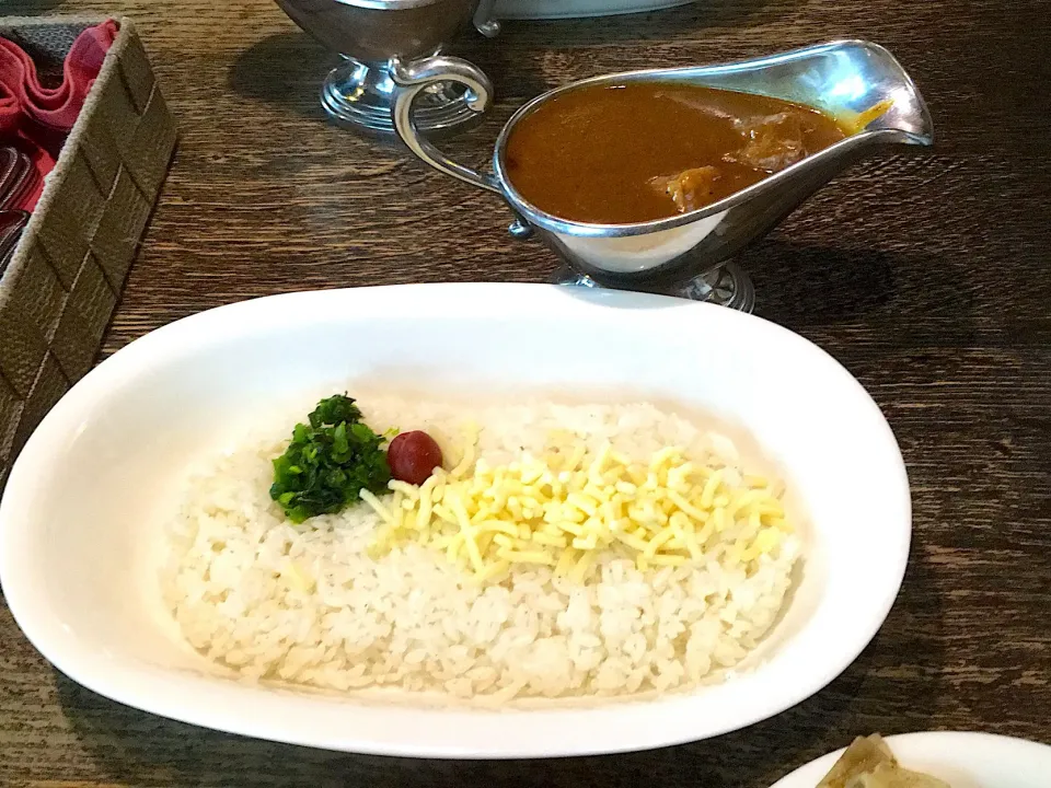 Snapdishの料理写真:gii beef curry|Sachyさん