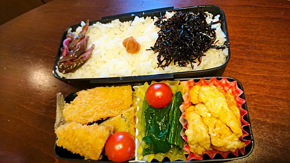 アジフライ弁当
 #今日のお弁当|りょーさん