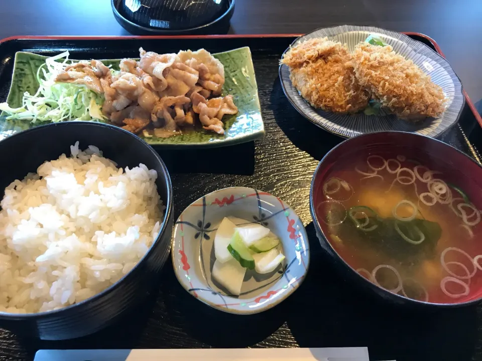 豚生姜焼きとメンチカツ|手品先輩さん