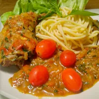 Spaghetti and chicken with sauce|Tanongさん