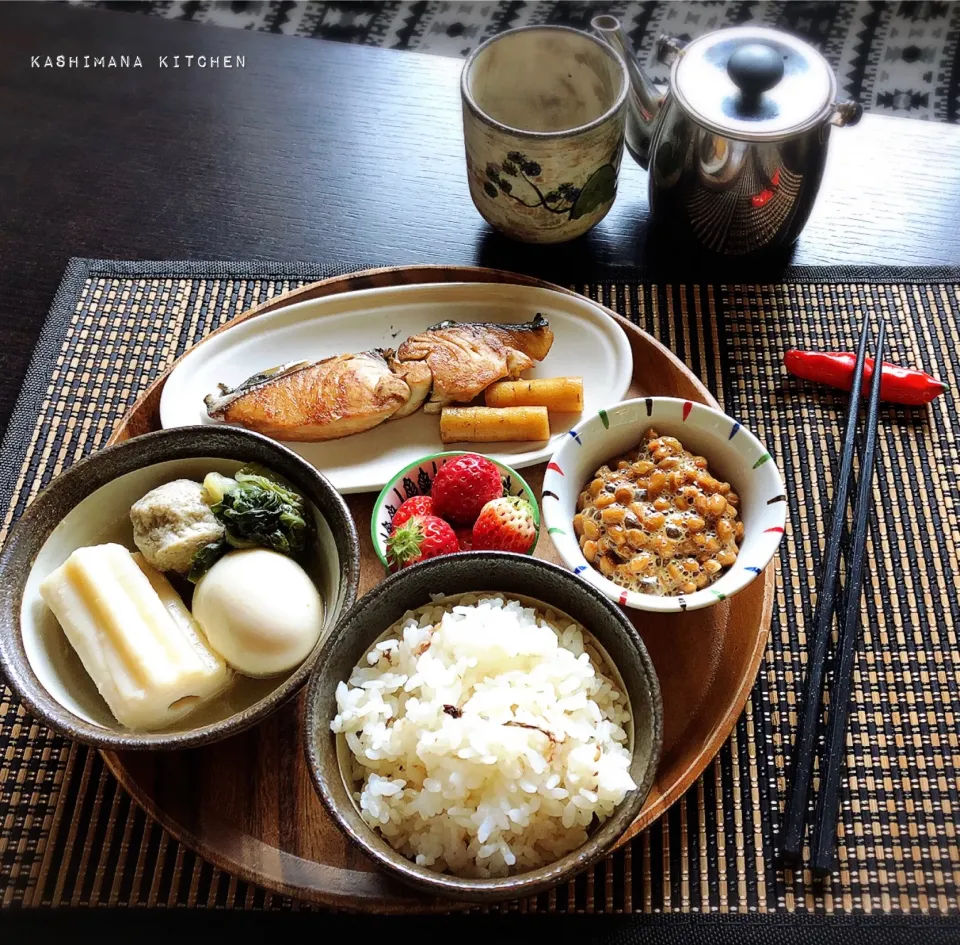 Snapdishの料理写真:朝ご飯🍚|Kashimanakitchenさん