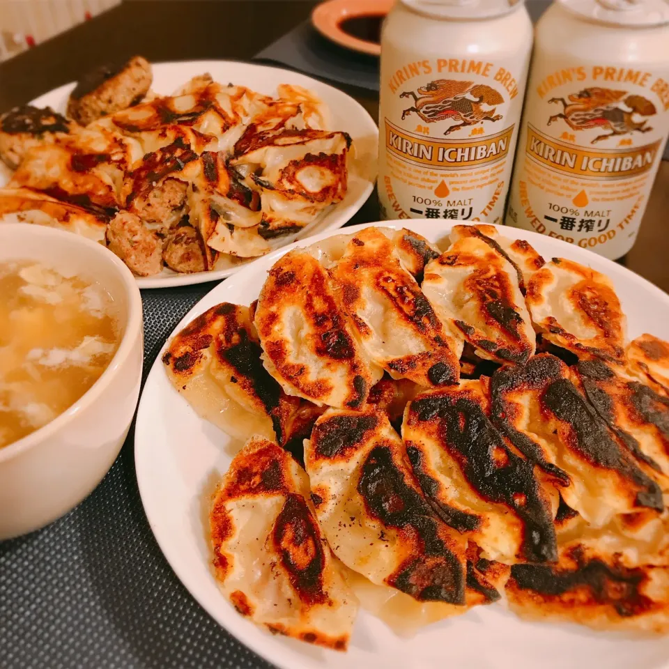 Snapdishの料理写真:パリパリ焼き餃子🥟|🍎ゆかりんご🍎さん