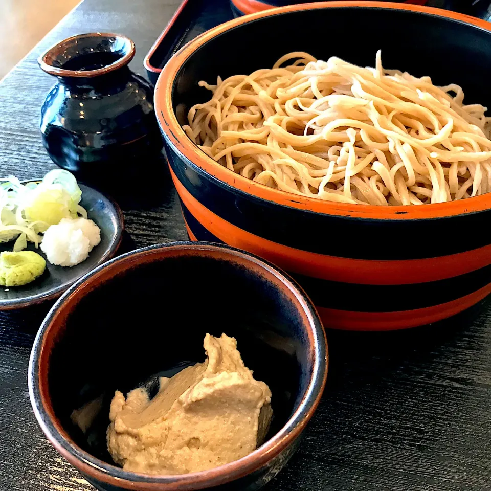 昼ごはん  草笛のくるみ蕎麦|砂雪さん