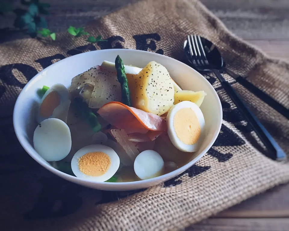 Snapdishの料理写真:洋風肉じゃが|ともみ。さん