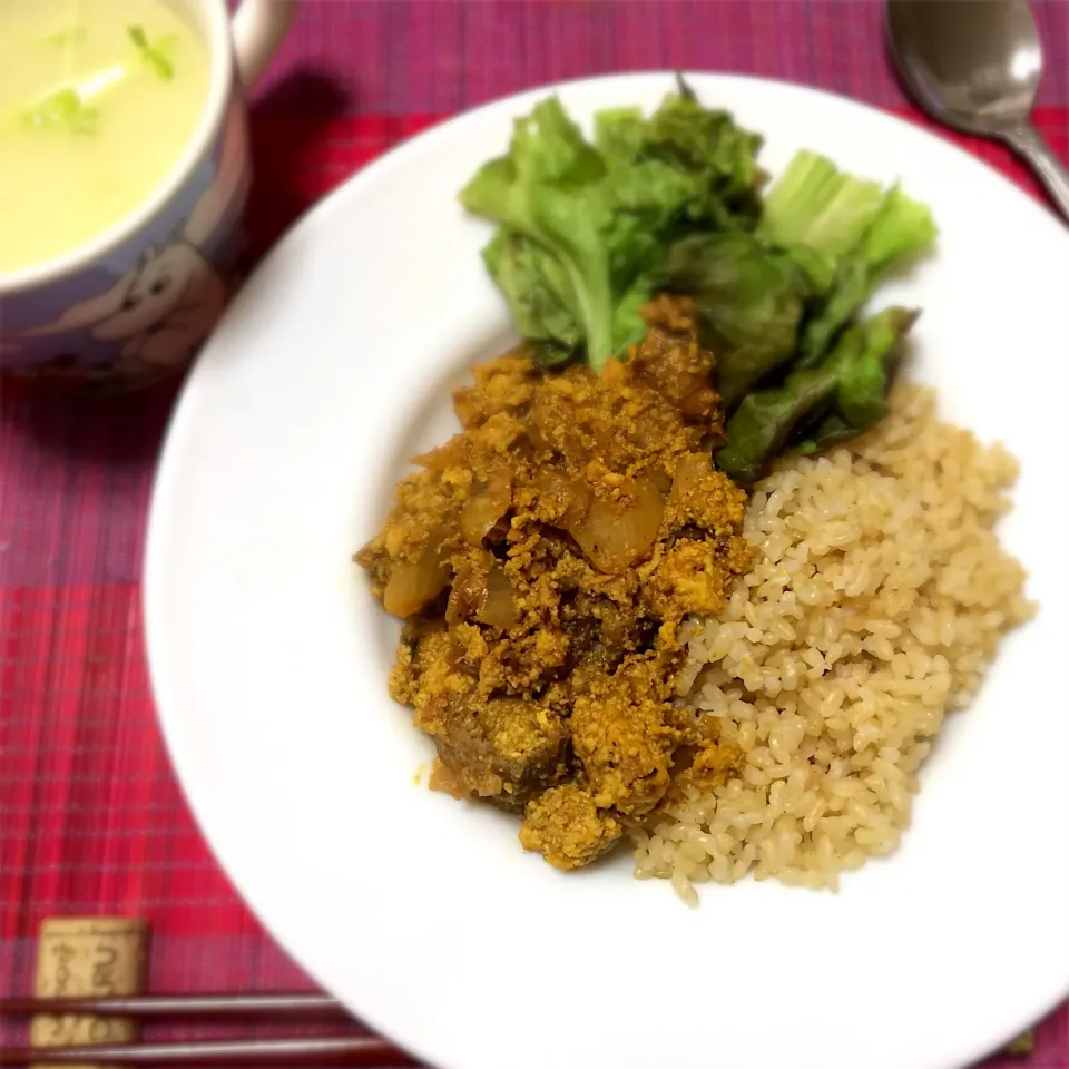 2018/03/26 豆腐と鶏挽肉のドライカレー、じゃがいものポタージュ|kykyさん