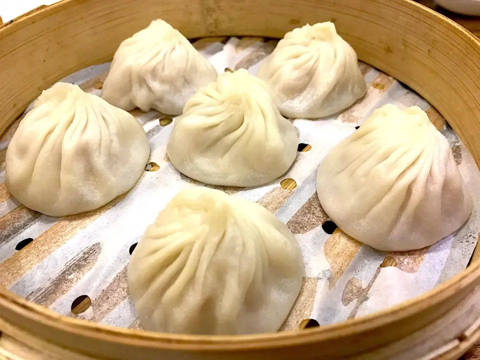 Gold award steamed dumplings with fresh pork|Sky Blueさん