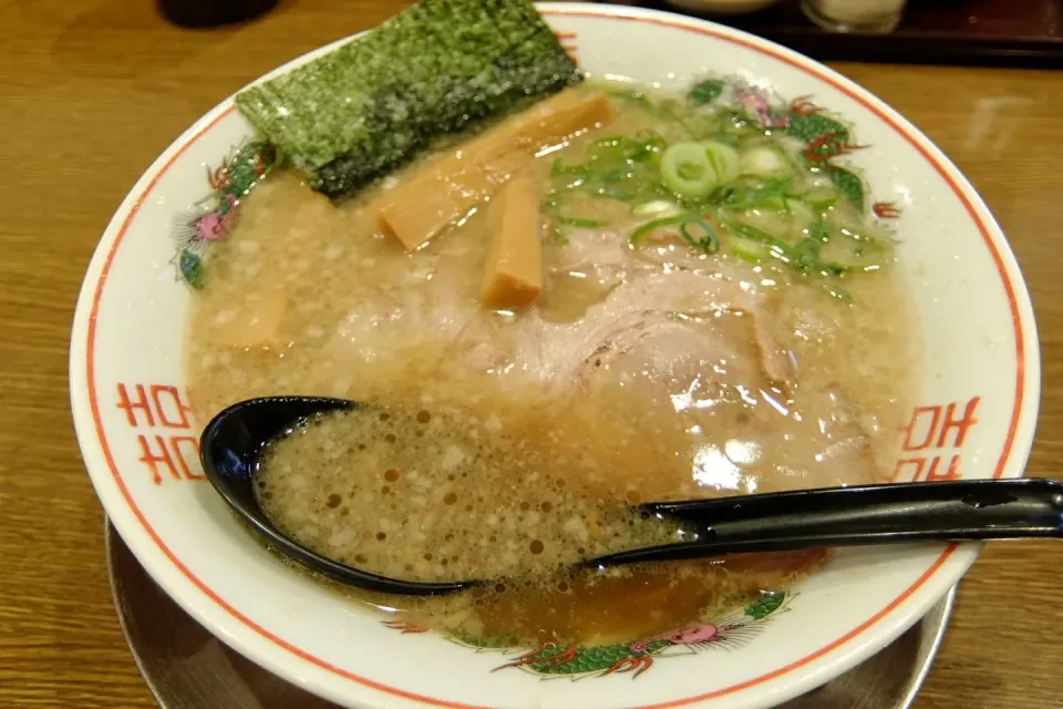 醤油豚骨ラーメン|nobさん