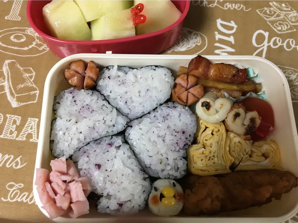 ハートいっぱい弁当
 #お弁当  #春休み  #学童弁当 #ハート#やる気なし|こむぎさん