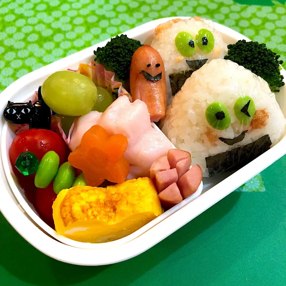 Snapdishの料理写真:😋🌸娘ちゃんのスプリングスクール弁当🍙|moyukitaさん