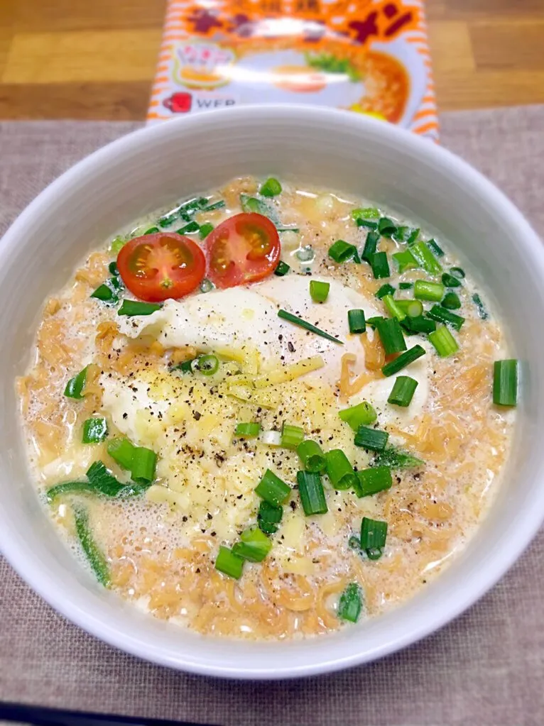 ミルクチーズ🧀チキンラーメン
#簡単料理 #アレンジ料理 #チキンラーメン|morimi32さん