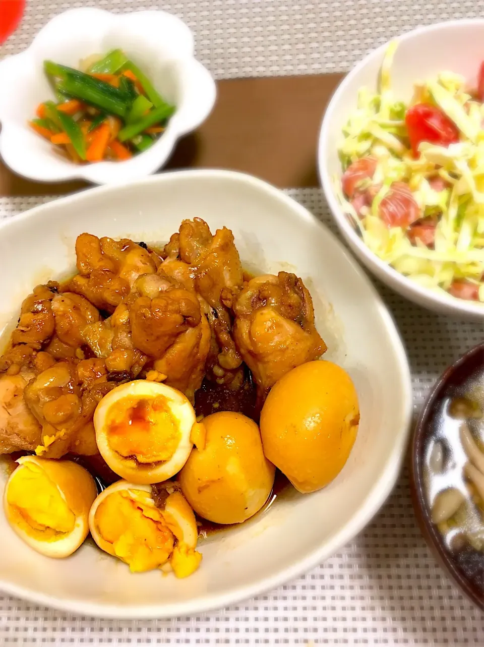 手羽元と玉子の甘辛煮😊|mayuさん