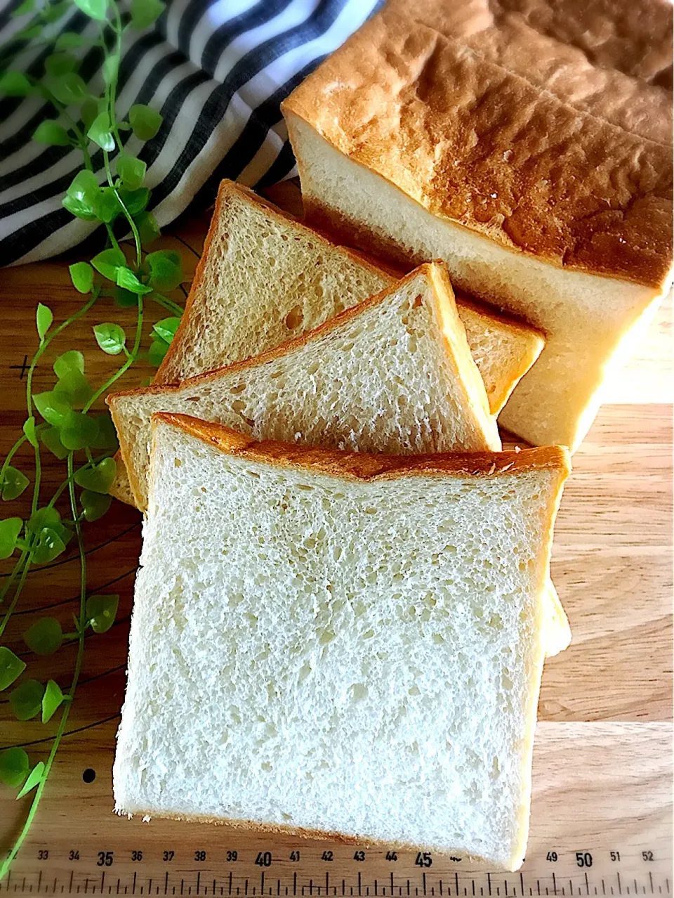 Snapdishの料理写真:viviさんの料理 生食パン🍞  #生食パン#bread|viviさん