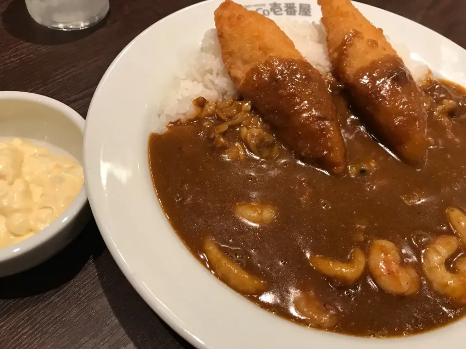 海の幸カレー🦐🦑フィッシュフライ、クリーミータルタルソーストッピング🍛、5辛🔥|buhizouさん