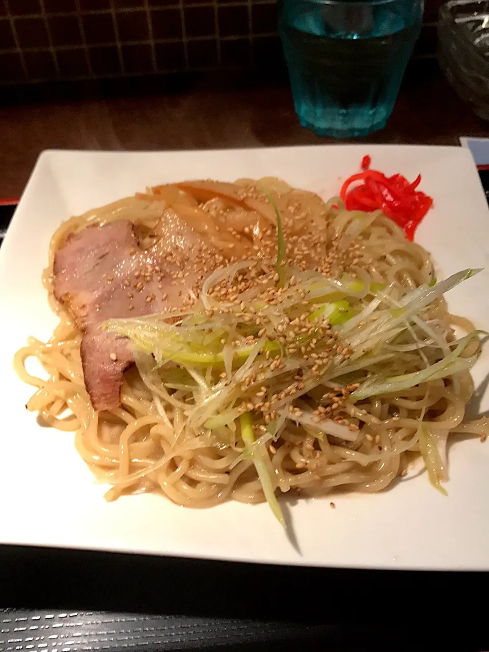 Snapdishの料理写真:焼きとんこつラーメン！|たっぷさん