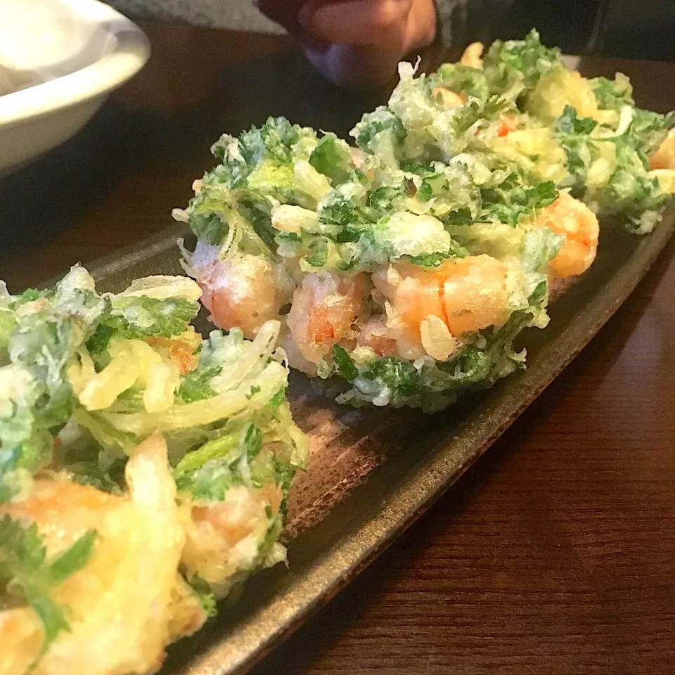 Snapdishの料理写真:パクチーと海老のかき揚げ|鈴木さん