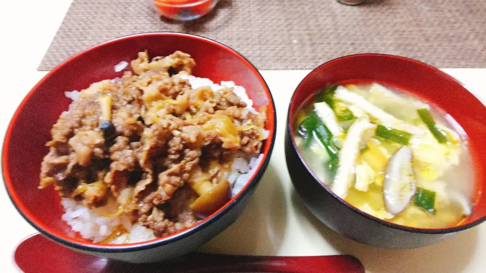 牛丼とトックの組み合わせ|vege食堂さん