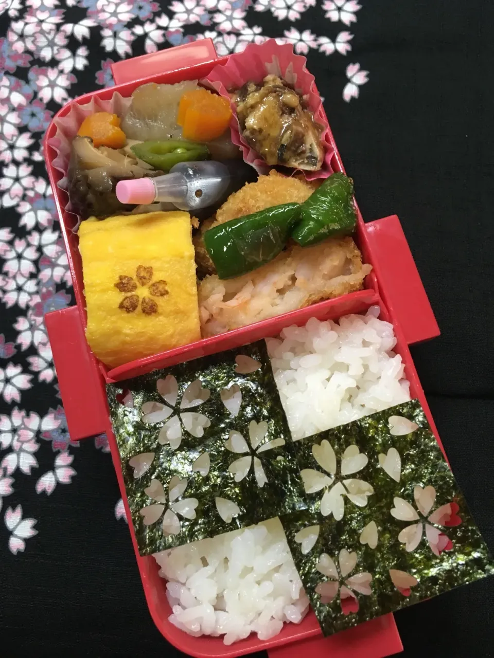 3月30日 桜弁当 w 🌸|sakuramochiさん