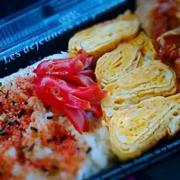 Snapdishの料理写真:自分用弁当　　適当すぎ　笑|Qootaroさん