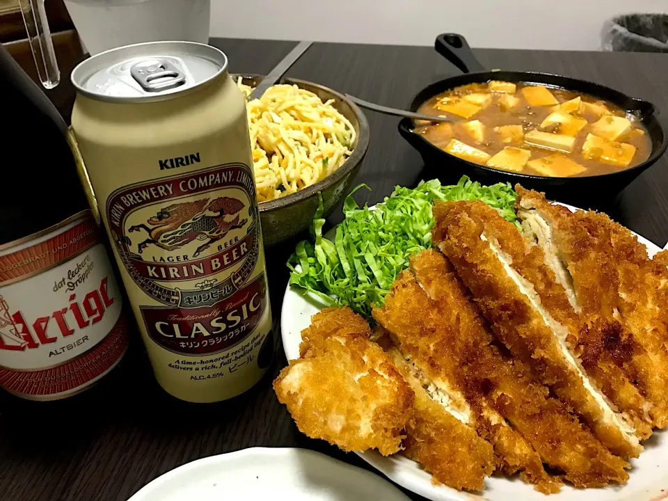 Snapdishの料理写真:2018.3.30 ドイツ🇩🇪ビールにチキンカツ🍻🍻🍻|ゆみずさん