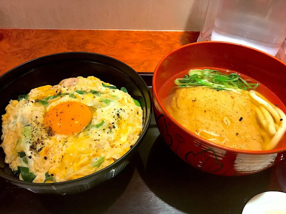 やっぱ今井のきつねうどんうまいなー。|たけうちさん