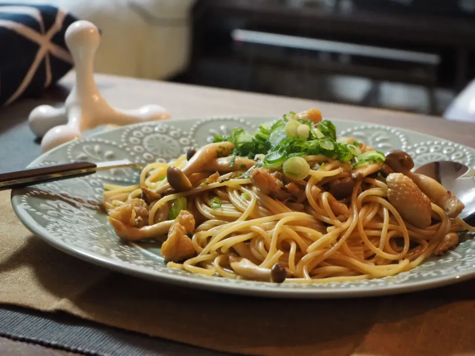 鶏皮ポン酢パスタゆず胡椒風味|おむすびさん