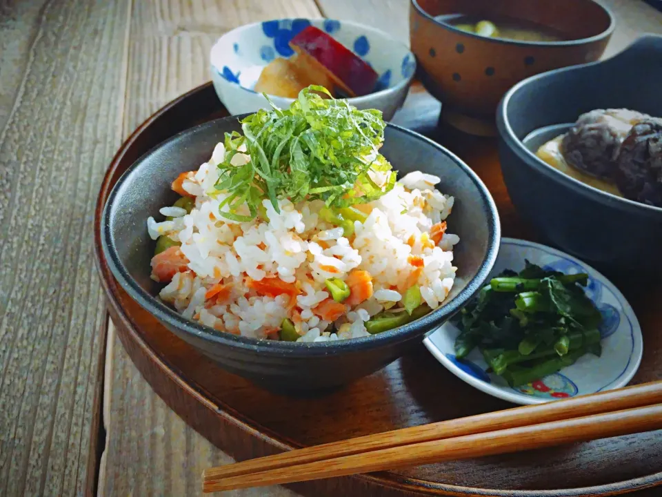 鮭の混ぜご飯|ともみ。さん