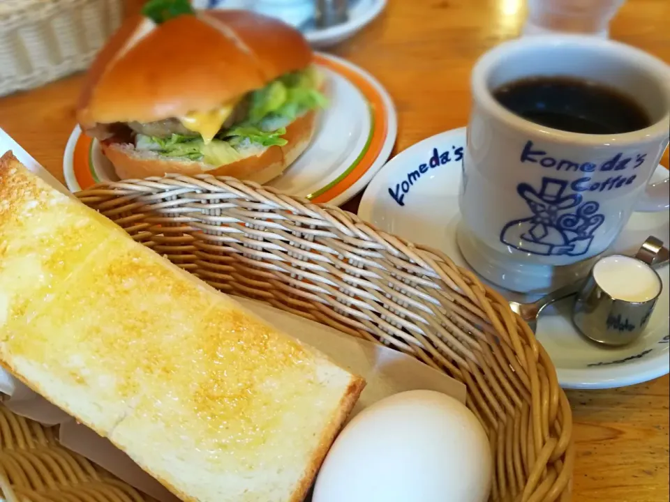 コメダでモーニング|ヴェローナのパン屋さんさん