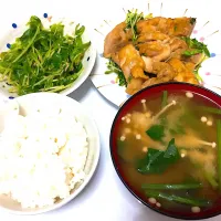 豆苗とツナのサラダ
鶏モモと豆苗の甘辛炒め
ほうれん草とえのきの味噌汁|ゆーさん